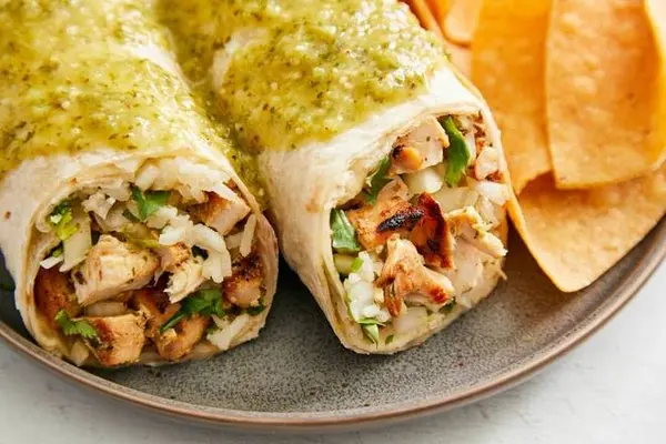 amandine-patisserie-cafe - Fajita Chicken Burrito