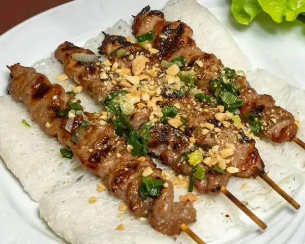 bac-lieu-restaurant - C4.  Woven Rice Noodle Sheet and Grilled Pork Skewers