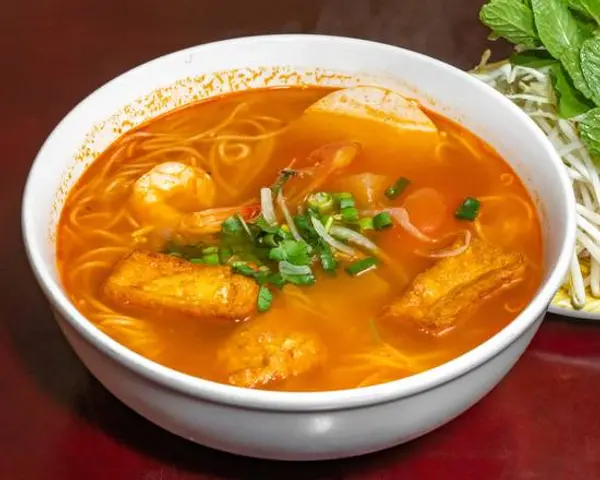 bac-lieu-restaurant - B10.  Tomato Crab Paste and Pork Noodle Soup (Bun Rieu)