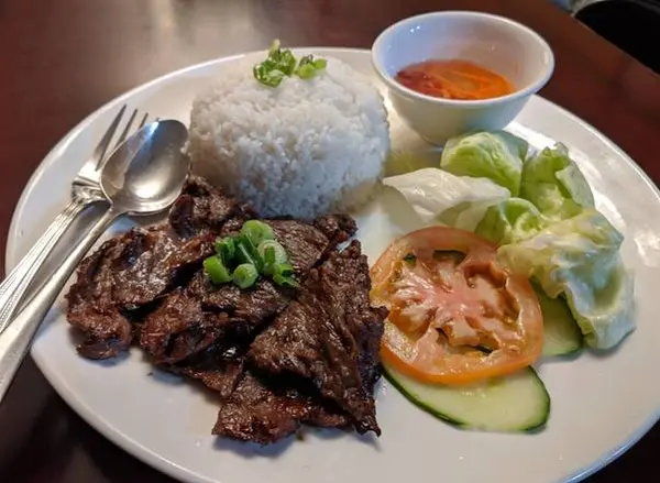 bac-lieu-restaurant - D6.  Rice Platter with Grilled Beef