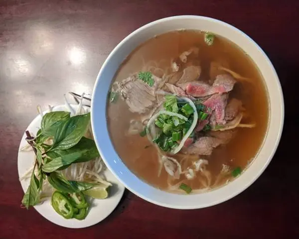 bac-lieu-restaurant - P8.  Pho with Rare Beef, Brisket, Flank, Tendon, and Tripe