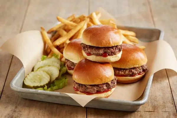 bjs-restaurant-brewhouse - Sliders With Fries*