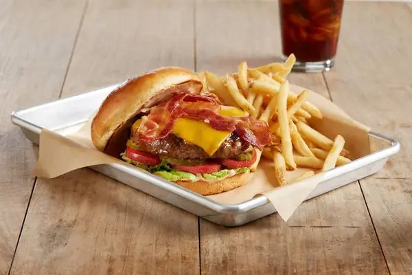 bjs-restaurant-brewhouse - Bacon Cheeseburger*