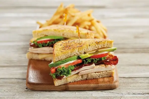 bjs-restaurant-brewhouse - California Chicken Club Sandwich